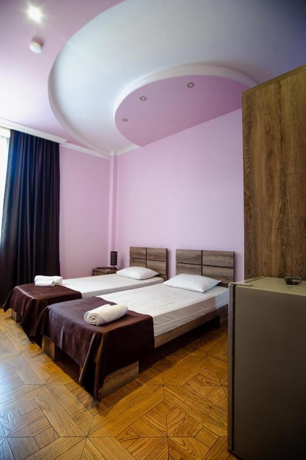 Hotel Porto Franco Batumi Esterno foto