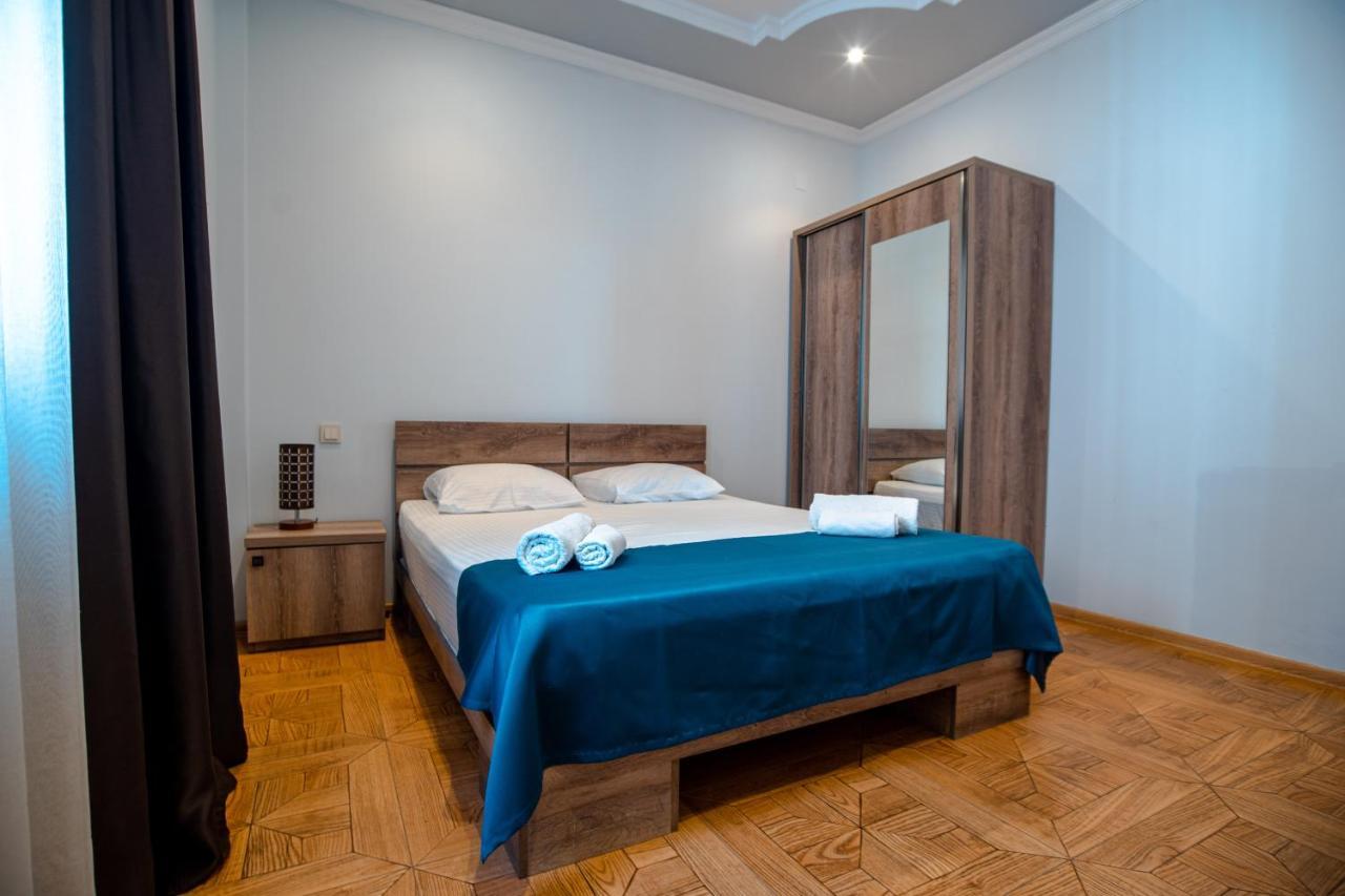Hotel Porto Franco Batumi Esterno foto