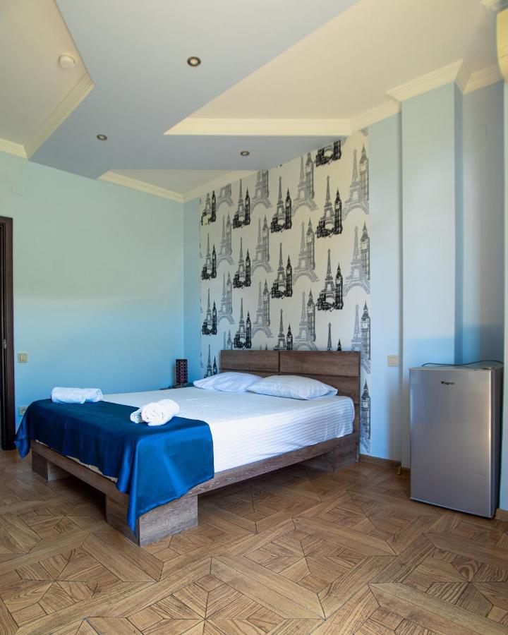 Hotel Porto Franco Batumi Esterno foto